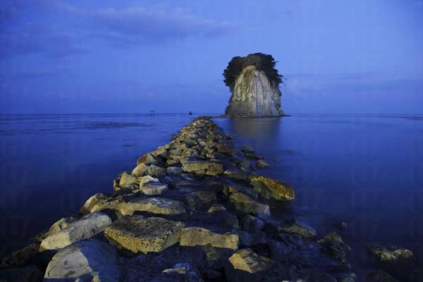 日本 石川 能登半島 拍攝 日出 星星 浪漫 夜景 見附島 軍艦島